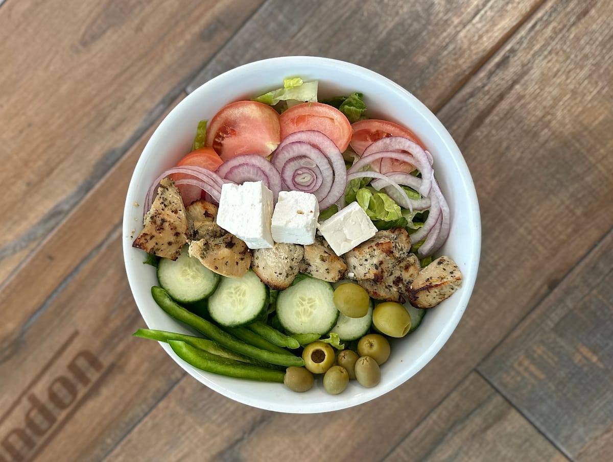Greek Salad with Grilled Chicken